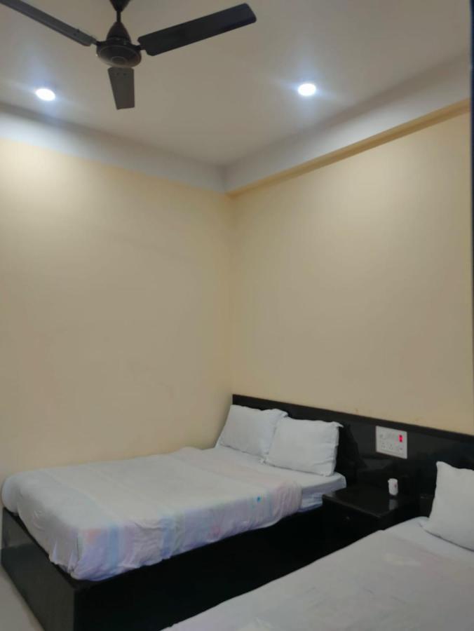 Kavre Guest House Rummindei Esterno foto