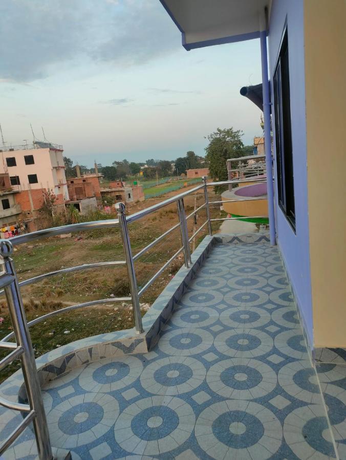 Kavre Guest House Rummindei Esterno foto